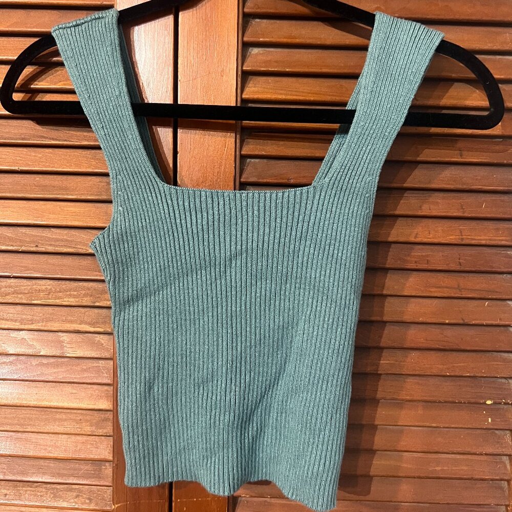 Green Ribbed Abercrombie & Fitch Top
